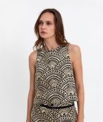 Triangle top